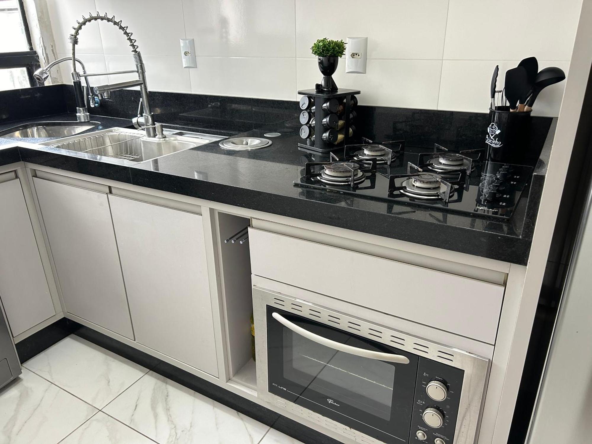 Novo, Próximo à E Centro Eventos Apartamento